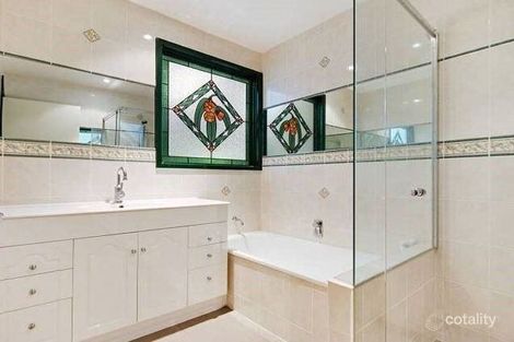 Property photo of 40 Batterbee Drive Mooroolbark VIC 3138