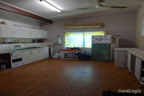Property photo of 33 Meyer Avenue Wangan QLD 4871