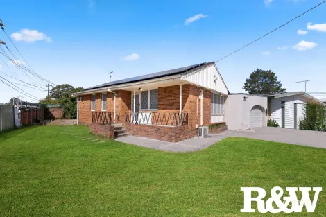 Property photo of 58 Sandakan Crescent Lethbridge Park NSW 2770