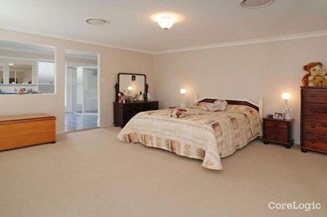 Property photo of 8 Hall Court Upper Kedron QLD 4055
