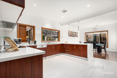 Property photo of 69 Hillsyde Parade Strathmore VIC 3041