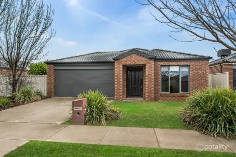 Property photo of 52 Garden Drive Epsom VIC 3551