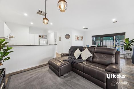 Property photo of 8 Stonewall Place Greenwith SA 5125