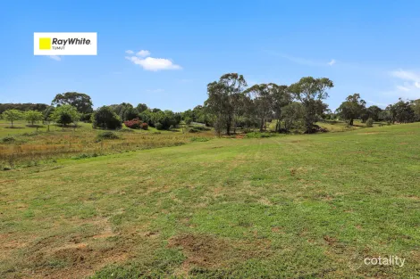 51 Quandong Ave, Tumut, NSW 2720