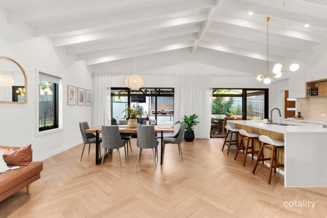 Property photo of 10 Oldfield Place Menai NSW 2234