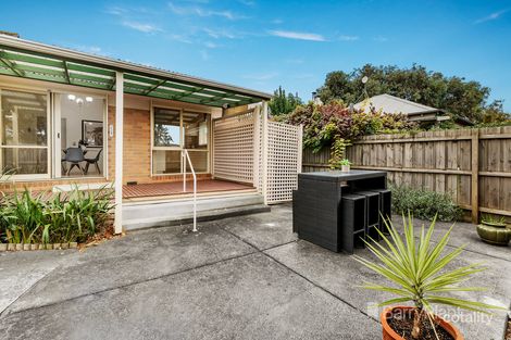 Property photo of 27 Braid Hill Road Macleod VIC 3085