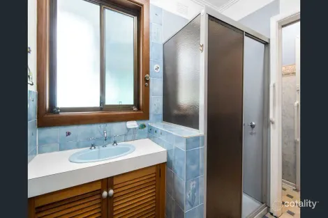 Property photo of 2 Waiora Avenue Hamlyn Heights VIC 3215