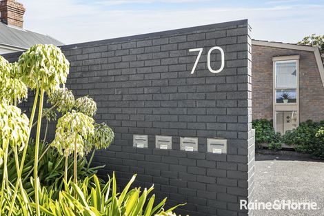 Property photo of 2/70 Queen Street Sandy Bay TAS 7005
