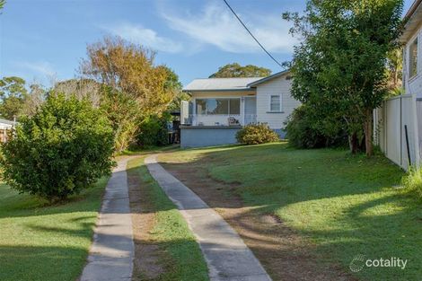 31 Ambrose St, Carey Bay, NSW 2283