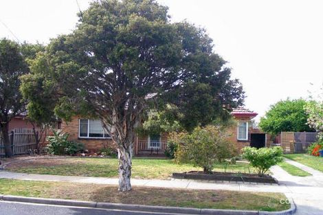 18 Lind St, Strathmore, VIC 3041