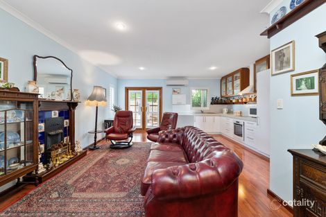 Property photo of 2/11 Waterway Crescent Ascot WA 6104