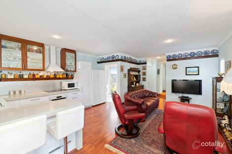 Property photo of 2/11 Waterway Crescent Ascot WA 6104