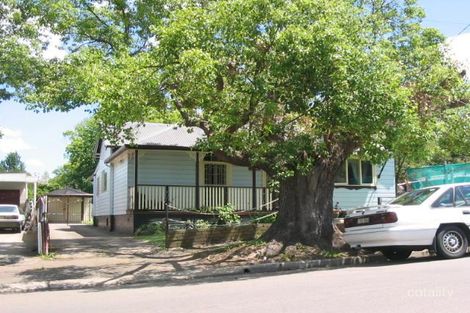 98 Alfred St, Rosehill, NSW 2142