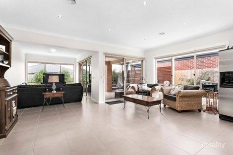 Property photo of 23 Garden Road Doreen VIC 3754