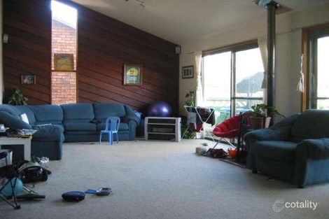 Property photo of 32 Holcombe Avenue Narara NSW 2250