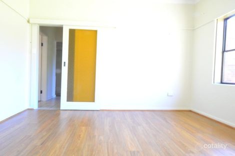 Property photo of 32 Simmons Road Kingsgrove NSW 2208