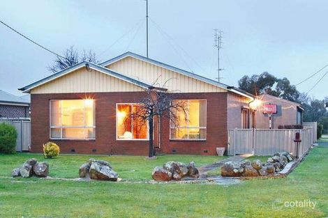 13 Arthur St, Alfredton, VIC 3350