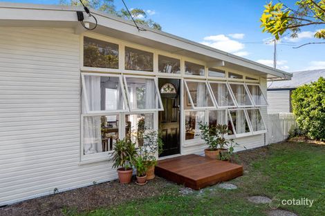 Property photo of 43 Chingford Street Chermside West QLD 4032