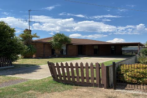 30 Avenel Rd, Seymour, VIC 3660