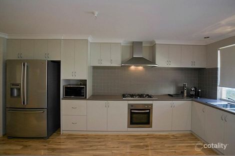 Property photo of 1 Rootes Road Lesmurdie WA 6076