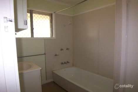 Property photo of 30 Flinders Drive Leichhardt QLD 4305