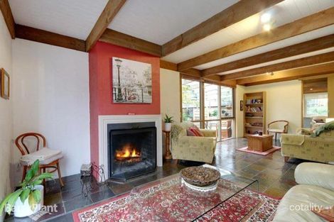 Property photo of 16 Narr-Maen Drive Croydon Hills VIC 3136