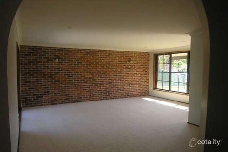 Property photo of 8 Weonga Place San Remo NSW 2262