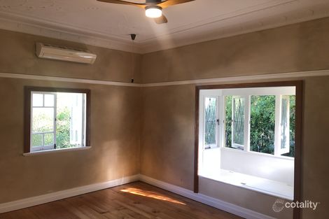 Property photo of 28 Glebe Road Newtown QLD 4305