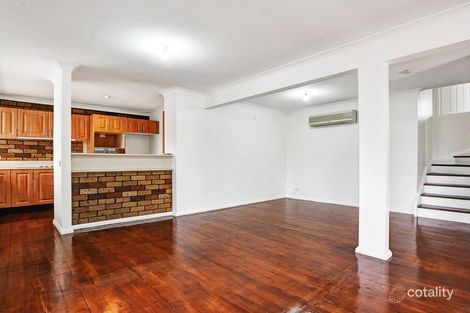Property photo of 19 Kooloona Crescent Bradbury NSW 2560