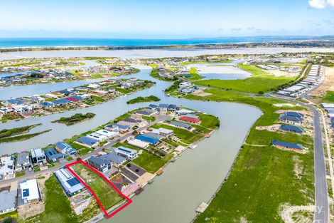 Property photo of 100 Blanche Parade Hindmarsh Island SA 5214