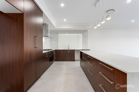 Property photo of 37 Bemina Crescent Spring Mountain QLD 4300