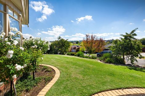 Property photo of 12 Wild Duck Way Beaconsfield VIC 3807