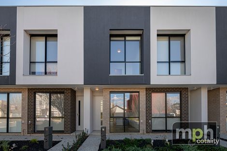 18 Hill Smith Bvd, St Clair, SA 5011