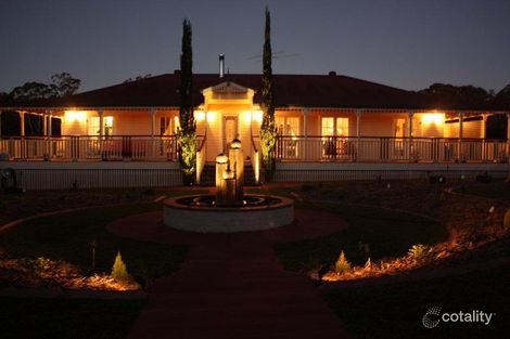 Property photo of 13 Melric Court Geham QLD 4352