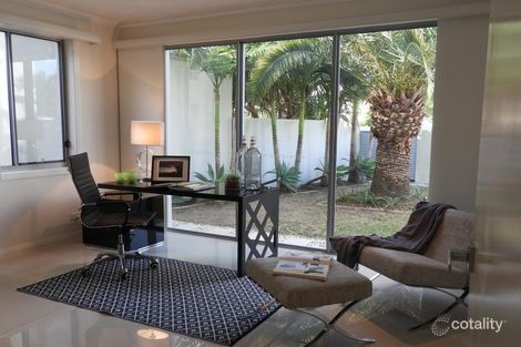 Property photo of 34 East Quay Drive Biggera Waters QLD 4216