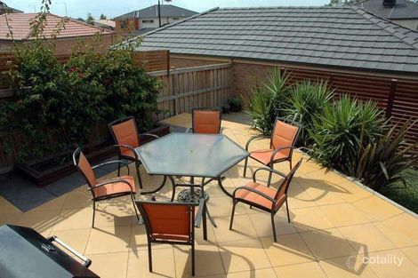 Property photo of 4 Figtree Walk Lyndhurst VIC 3975
