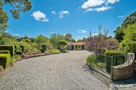 Property photo of 4 Pettit Place Lesmurdie WA 6076