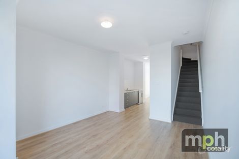 Property photo of 18 Hill Smith Boulevard St Clair SA 5011