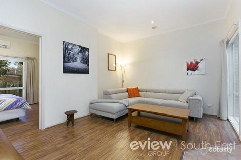 Property photo of 2/12 Ambrosia Court Endeavour Hills VIC 3802