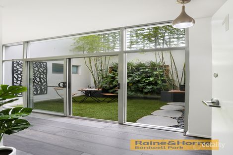 Property photo of 1/104-106 Wollongong Road Arncliffe NSW 2205