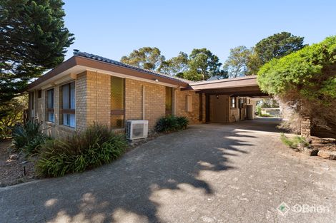 5 Stanhill Dr, Cranbourne South, VIC 3977