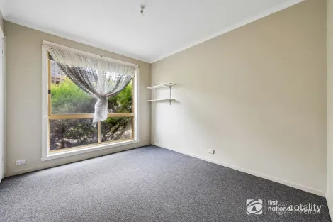 Property photo of 22 Cassia Road Melton VIC 3337
