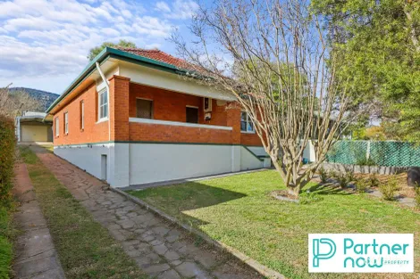 110 Upper St, East Tamworth, NSW 2340