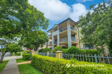 95/300 Sir Fred Schonell Dr, St Lucia, QLD 4067
