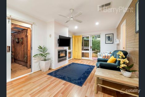 Property photo of 11 Hamilton Court Watsonia North VIC 3087