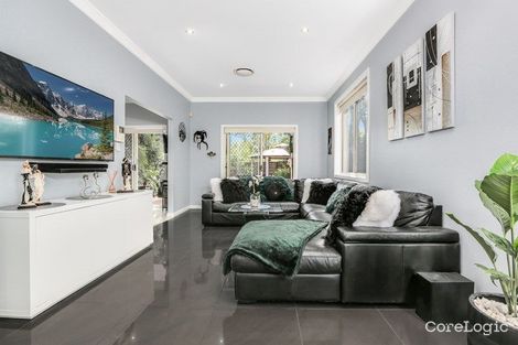 Property photo of 15 Jacqui Circuit Norwest NSW 2153