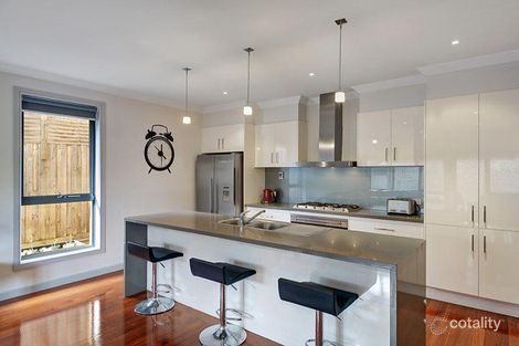 Property photo of 23 Glenview Road Doncaster East VIC 3109