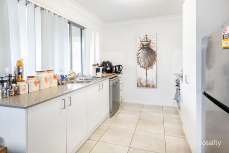 Property photo of 1 Hermitage Close Pimpama QLD 4209