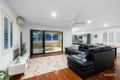 Property photo of 2/31 Leyte Avenue Palm Beach QLD 4221