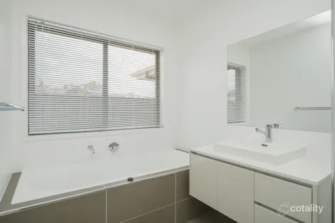 Property photo of 9 Bibb Avenue Cobbitty NSW 2570